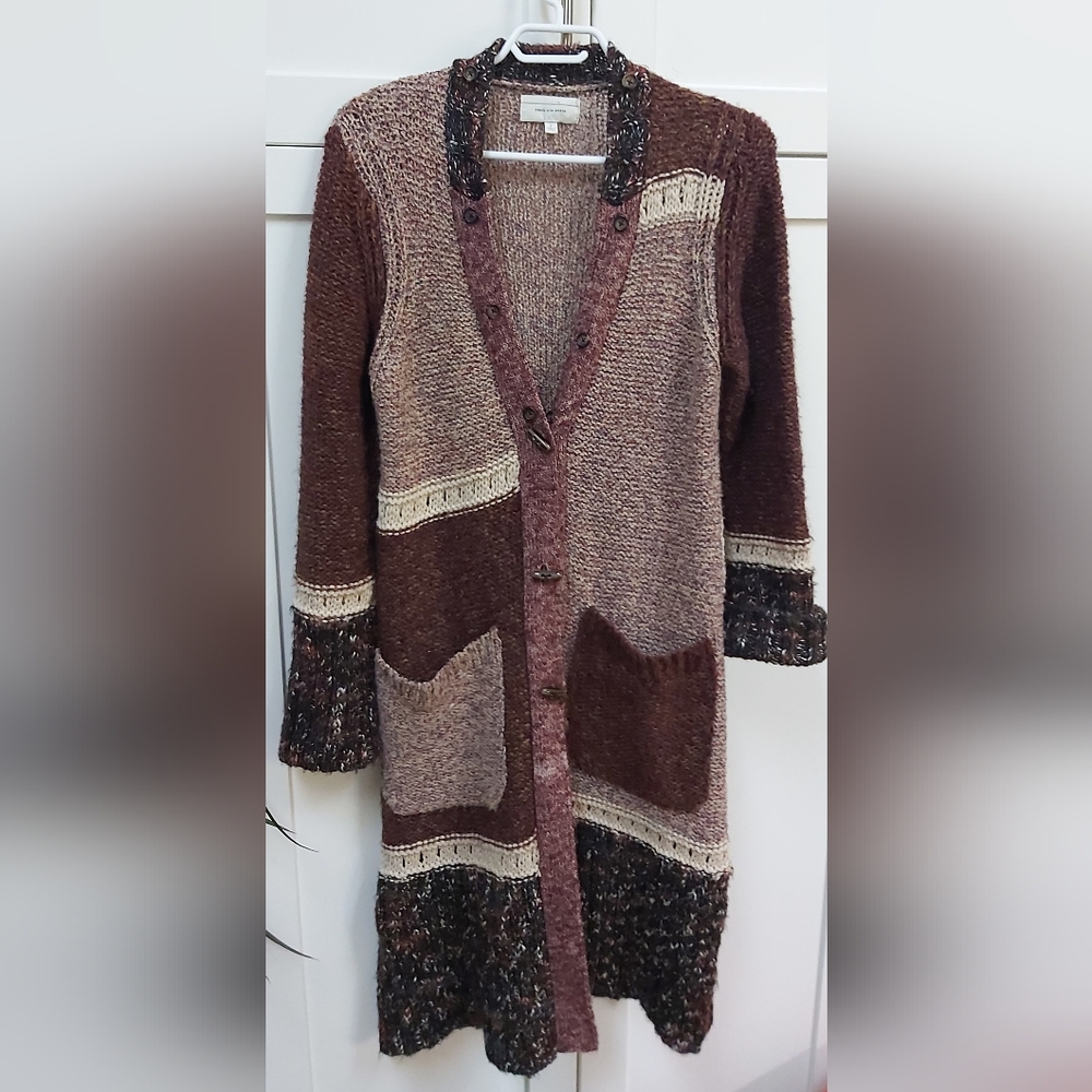 Angel of the North cardi sweater